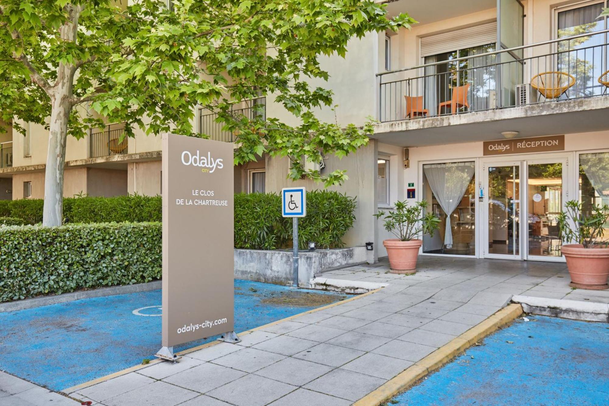 Appart Hotel Odalys City Aix En Provence Le Clos De La Chartreuse Aix-en-Provence Eksteriør bilde