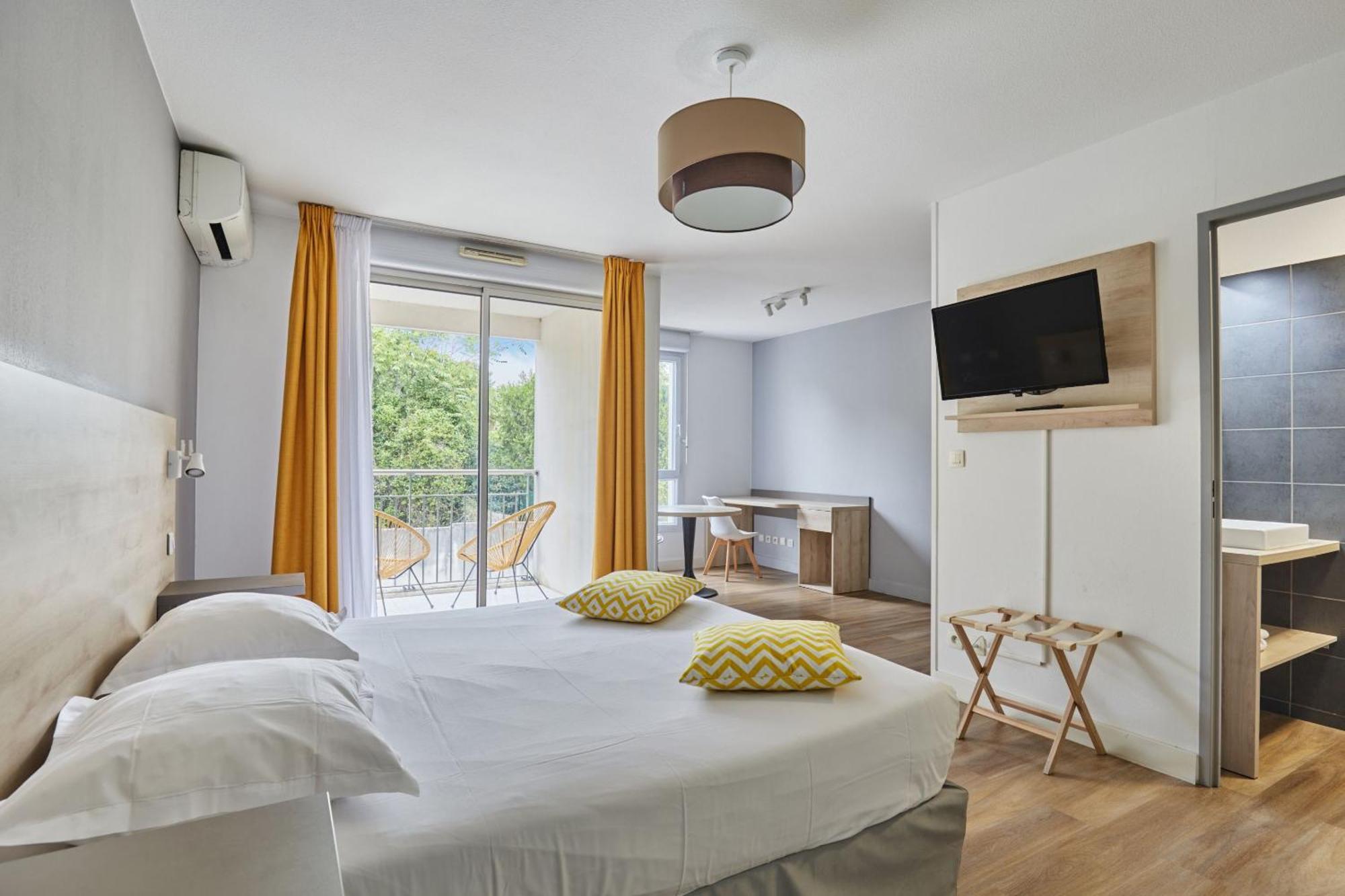 Appart Hotel Odalys City Aix En Provence Le Clos De La Chartreuse Aix-en-Provence Eksteriør bilde