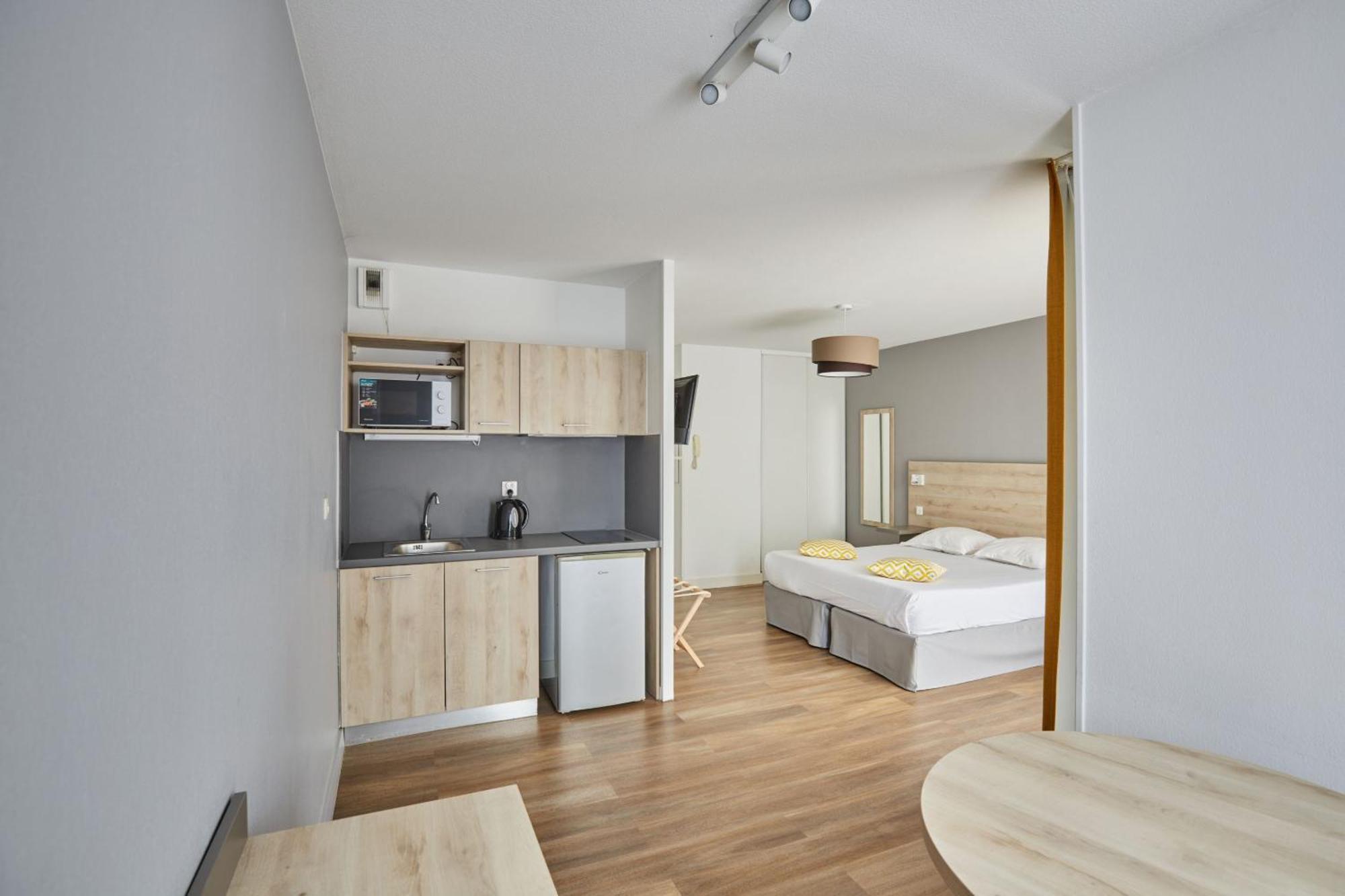 Appart Hotel Odalys City Aix En Provence Le Clos De La Chartreuse Aix-en-Provence Eksteriør bilde