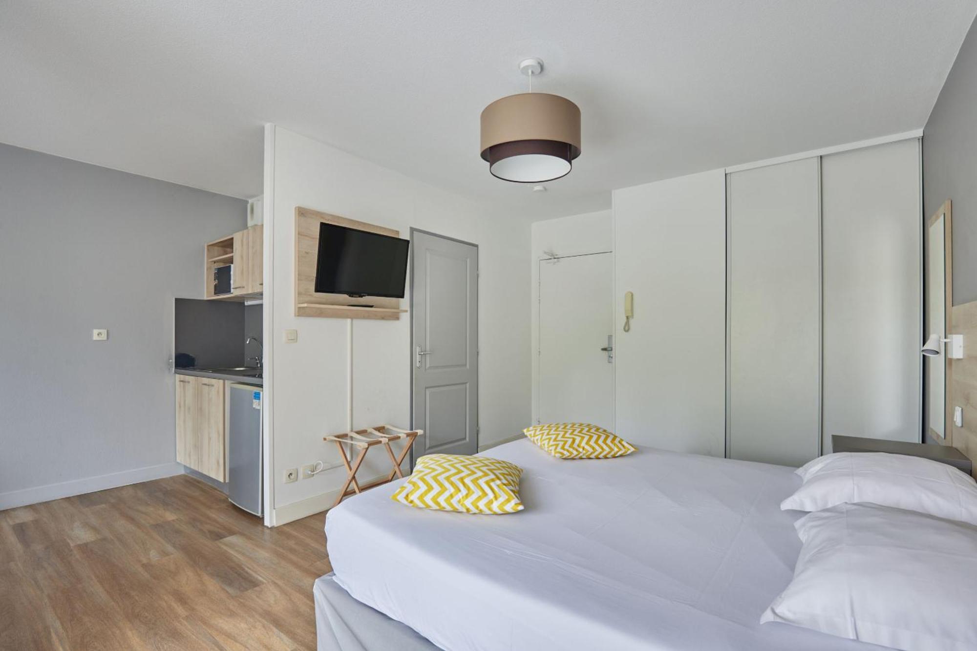 Appart Hotel Odalys City Aix En Provence Le Clos De La Chartreuse Aix-en-Provence Eksteriør bilde